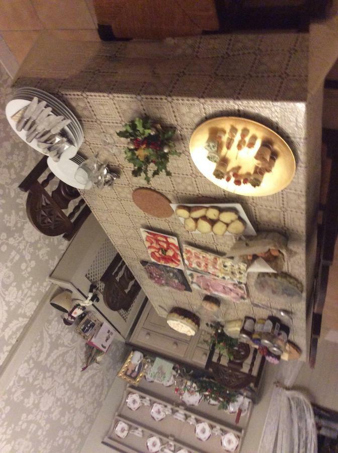 No 3 Route De Lingramiere Bed & Breakfast La Ferte-Mace Exterior foto